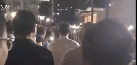 1599665101148026256.gif 1599664678218065136.gif